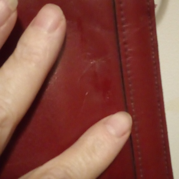 Handmade Leather Etienne Aigner Red Burgundy Messenger Shoulder Bag - Picture 10 of 15